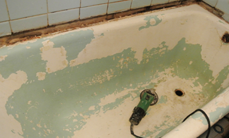 Реставрация ванны жидким акрилом или эмалью: